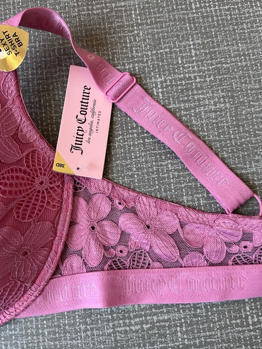 NWT Juicy Couture 38D Sexy T Shirt Bra Pink Lace Cashmere Rose